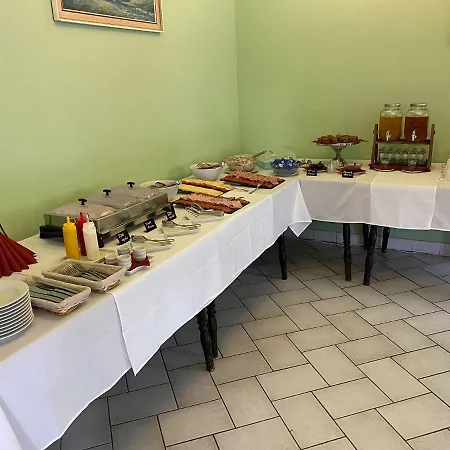 Bed & Breakfast Mathias Haz Magyarhertelend