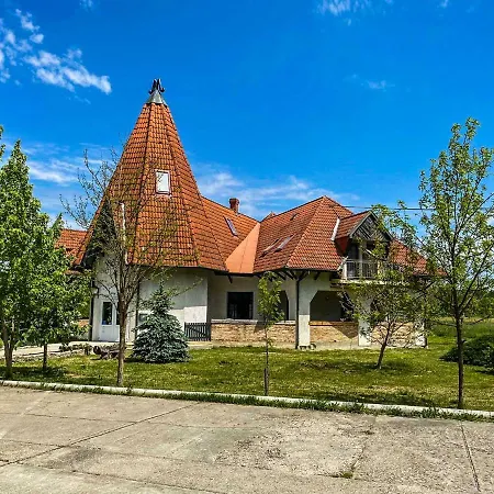 Mathias Haz Bed & Breakfast