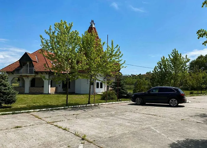 Mathias Haz Couette-café Magyarhertelend